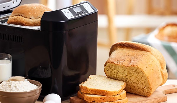 De ce ai nevoie de o mașină de făcut pâine acasă?