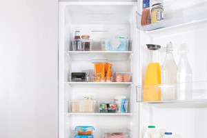 Cum organizezi frigiderul și congelatorul
